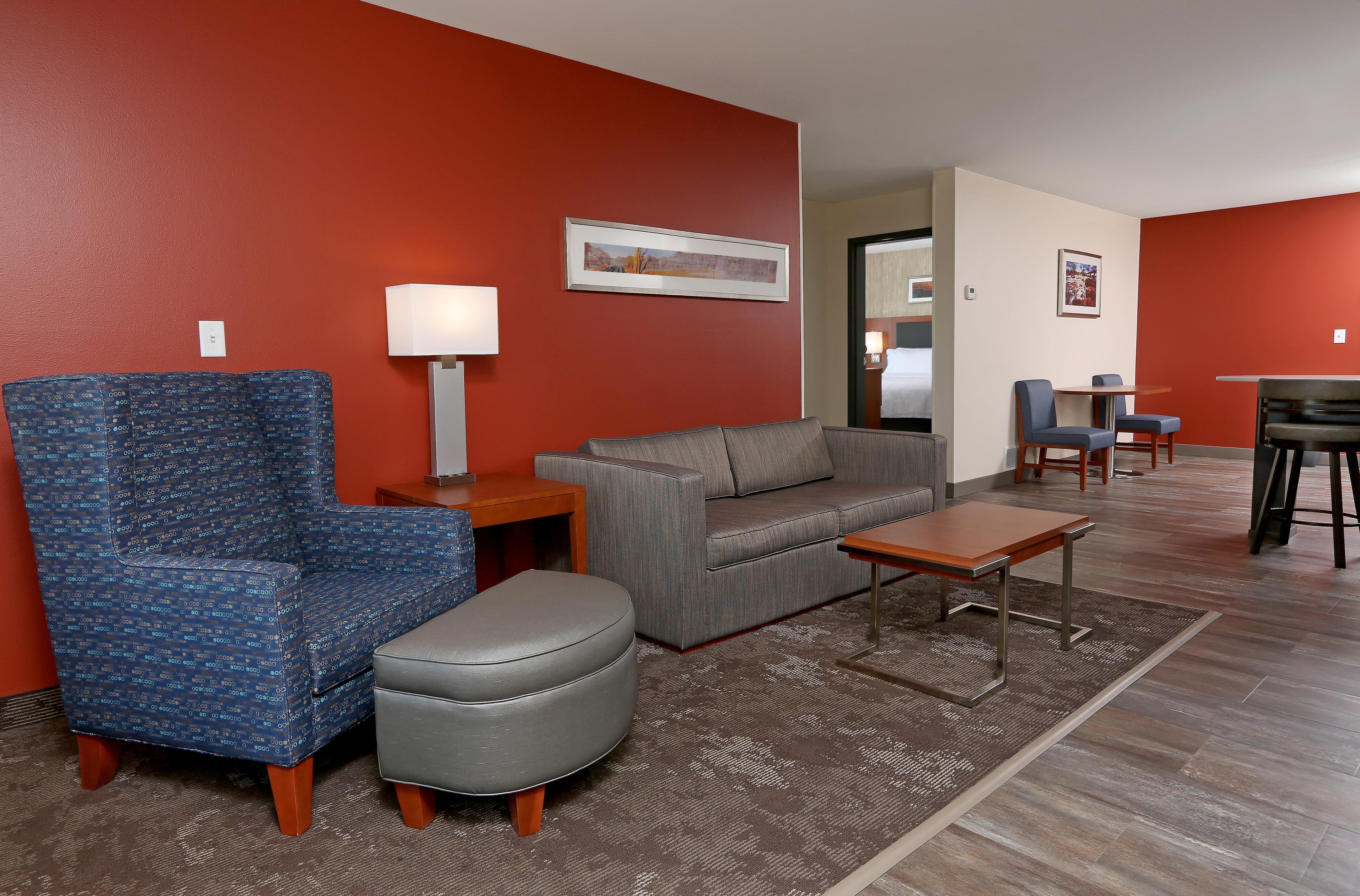 Holiday Inn & Suites Sioux Falls - Airport By Ihg Esterno foto