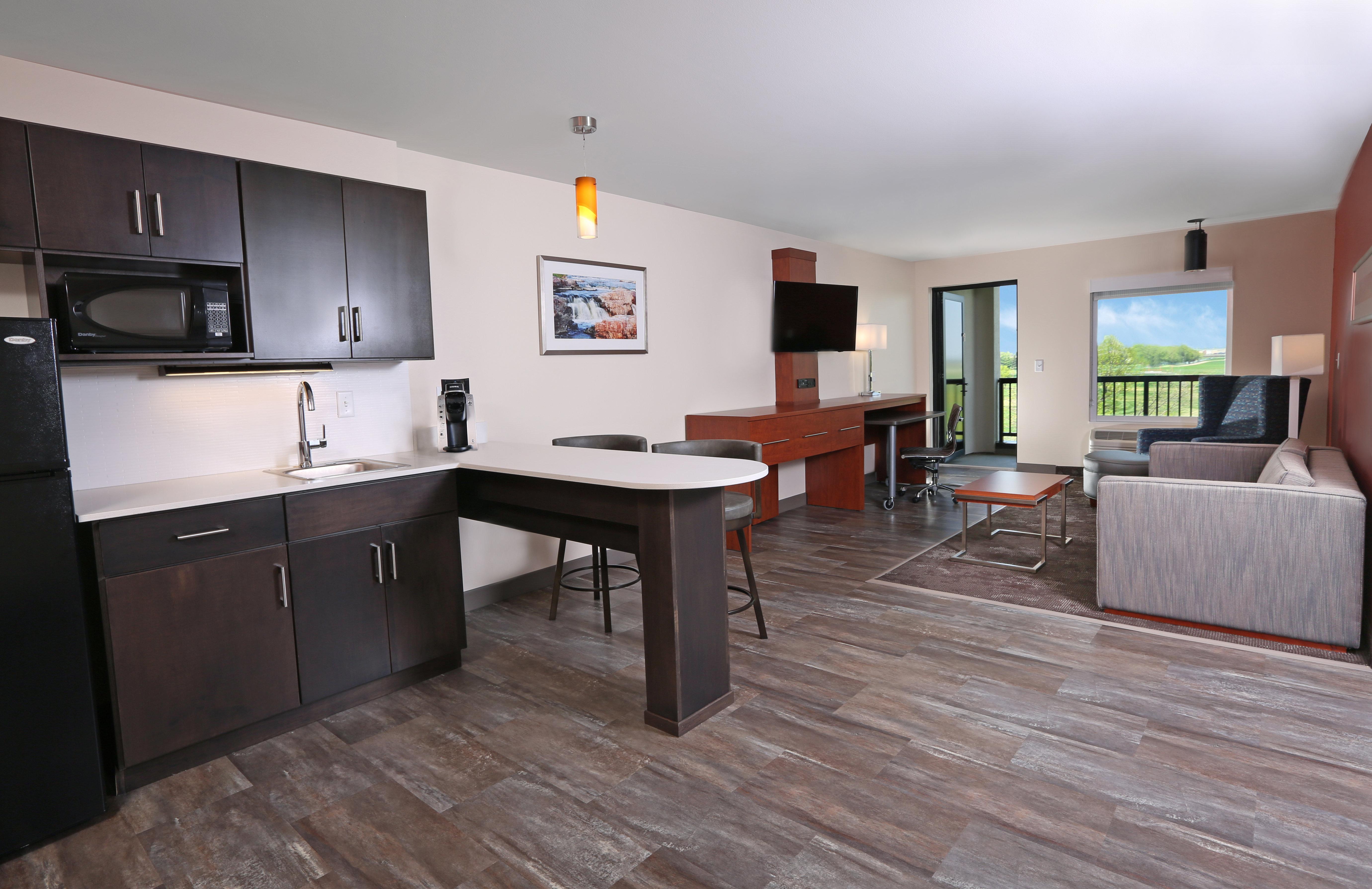 Holiday Inn & Suites Sioux Falls - Airport By Ihg Esterno foto