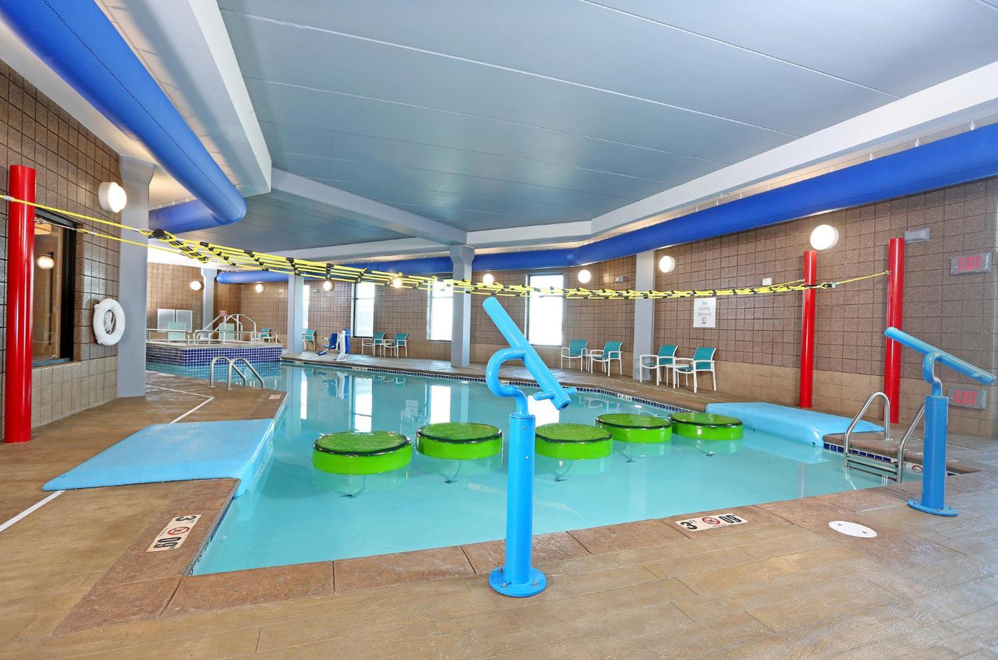 Holiday Inn & Suites Sioux Falls - Airport By Ihg Esterno foto